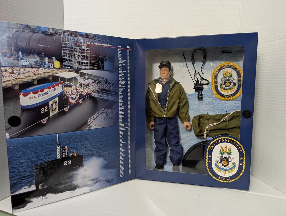 1998 GI Joe Classic Collection USS Connecticut Crewman SSN-22 Submarine Figure
